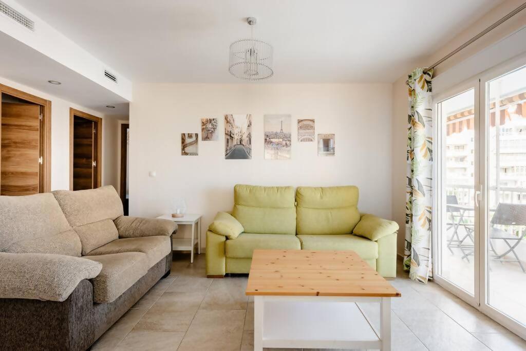 Amplio Con Vistas Al Mar Y Piscina En Benalmadena Apartment Екстериор снимка