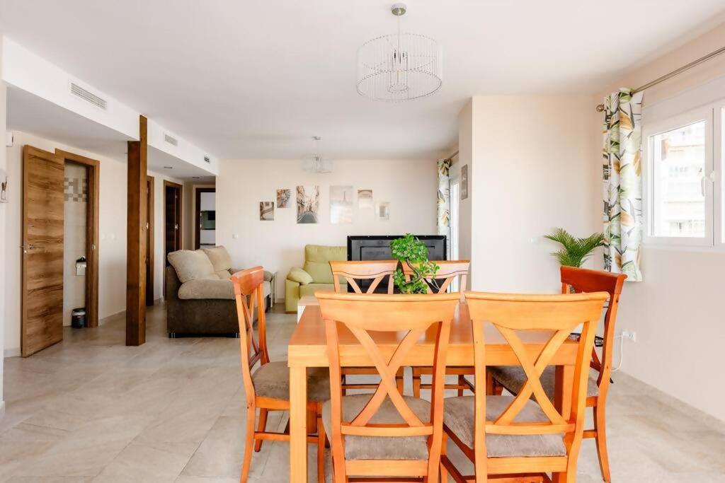 Amplio Con Vistas Al Mar Y Piscina En Benalmadena Apartment Екстериор снимка