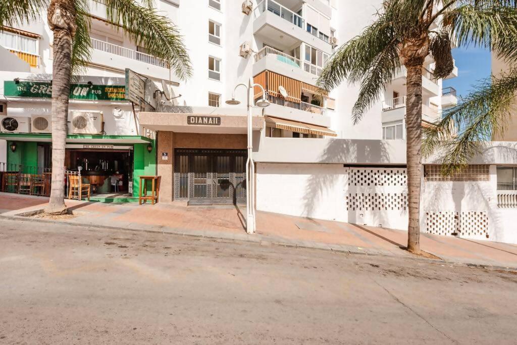 Amplio Con Vistas Al Mar Y Piscina En Benalmadena Apartment Екстериор снимка